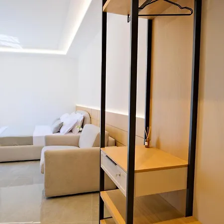 Aure Boutique Apartmán *